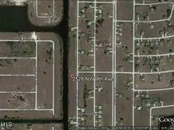 2528 NW 9th Ave, Cape Coral, FL 33993