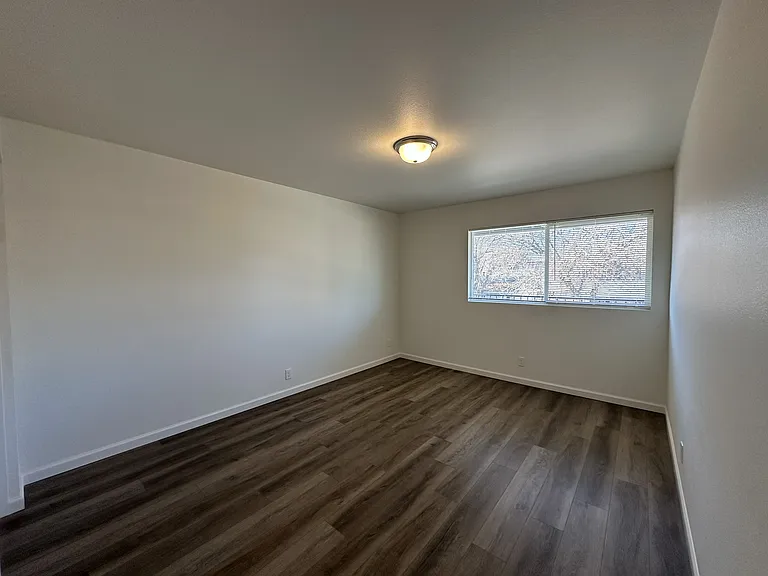 2380 Orange Ln — Photo 11