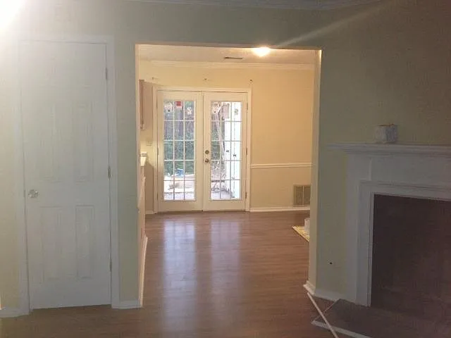 2 bed, 2.5 bath, 1160 sqft, $1,550 — Photo 3