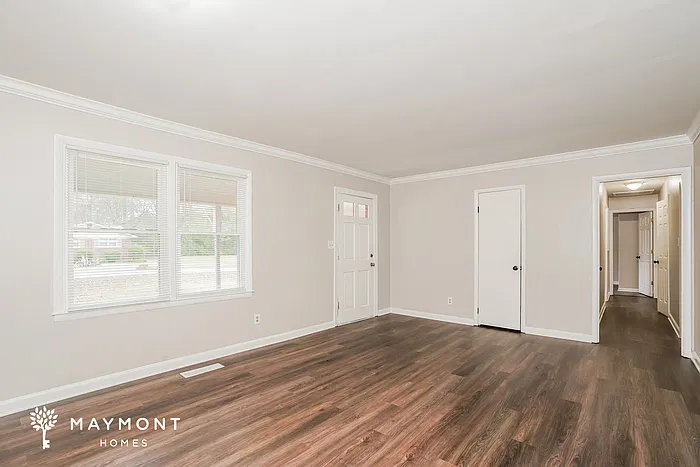 3 bed, 2.0 bath, 1175 sqft, $1,245 — Photo 3