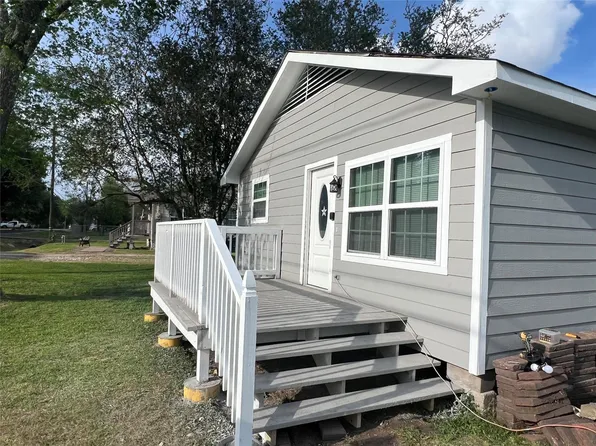 2623 Morning Glory Dr, Pasadena, TX 77503