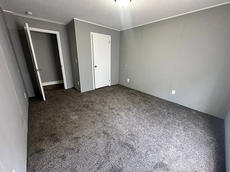 7874 State Highway 395 — Photo 37
