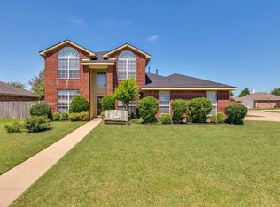 533 Morningside Ct, Midlothian, TX 76065