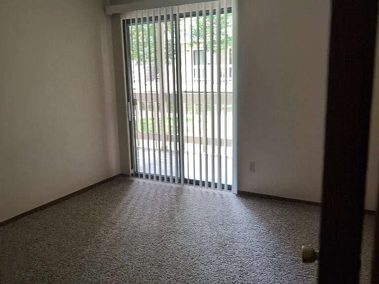 8225 Fairmount Dr #9-105 — Photo 11