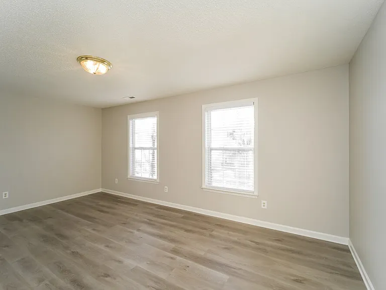 5724 Hammermill Dr — Photo 16