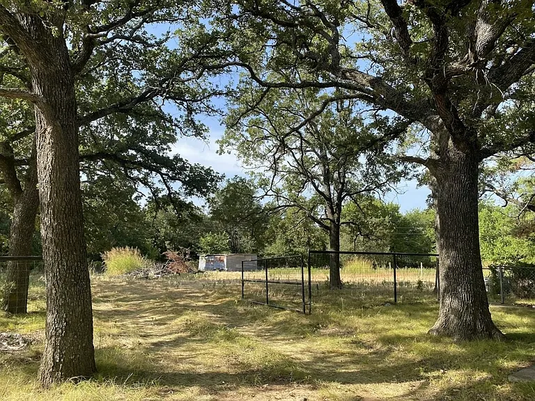 2397 N Highway 287 — Photo 11
