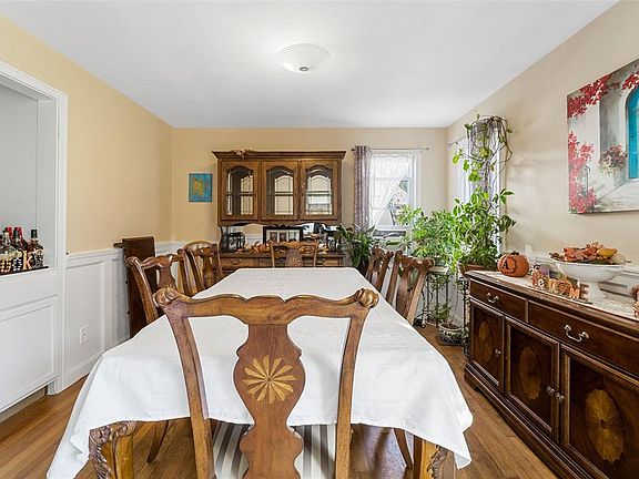 2nd image of 41 Kendall Ave