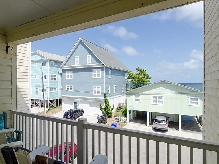 1004 Carolina Beach Ave S #B-4 — Photo 6