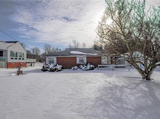 10011 W Pleasant Valley Rd, Parma, OH 44130