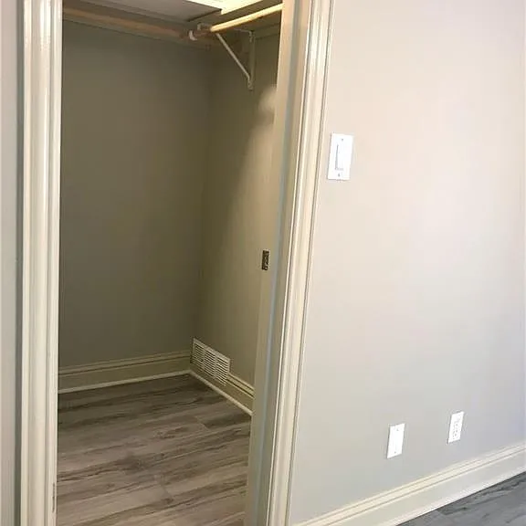 500 E Riverside Dr #154 — Photo 8