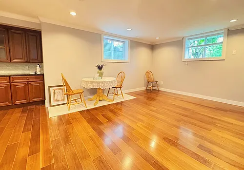 16989 78a Ave #BASEMENT Photo 1