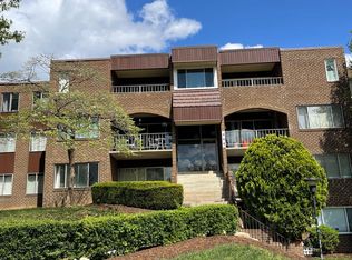 444 Girard St APT 293, Gaithersburg, MD 20877