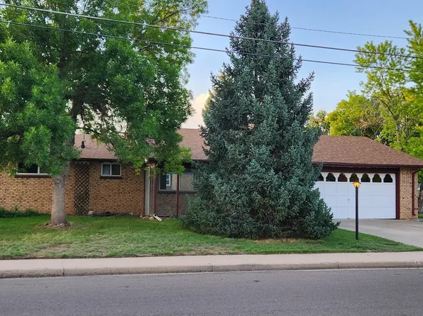 521 W 33rd St, Loveland, CO 80538