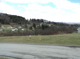 109 Crystal Dr, Indiana, PA 15701