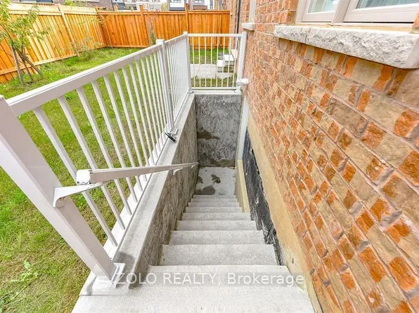 21 Cattail Cres #Basement, Hamilton, ON L8B 1Z6