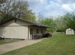 222 S Mustang Rd, Mustang, OK 73064