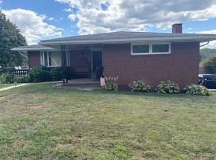 1309 Carson St, Connellsville, PA 15425