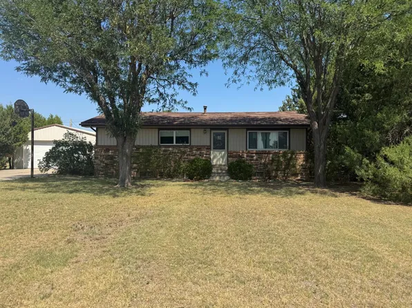 414 S Polk St, Hugoton, KS 67951