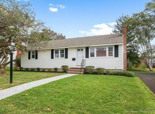 61 Savage St, Haverhill, MA 01830