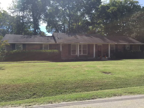 109 Pine Circle Rd, Franklin, TN 37069