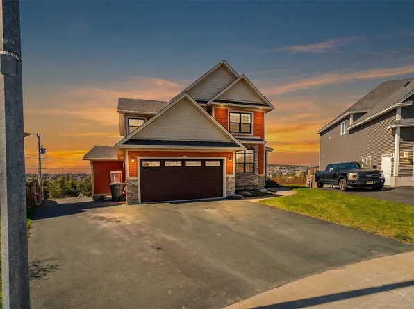 8 Mt Sylvester Place, Paradise, NL A1L3G4
