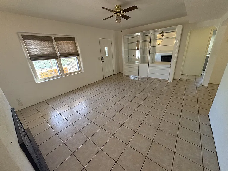 1317 N Dodge Blvd — Photo 6