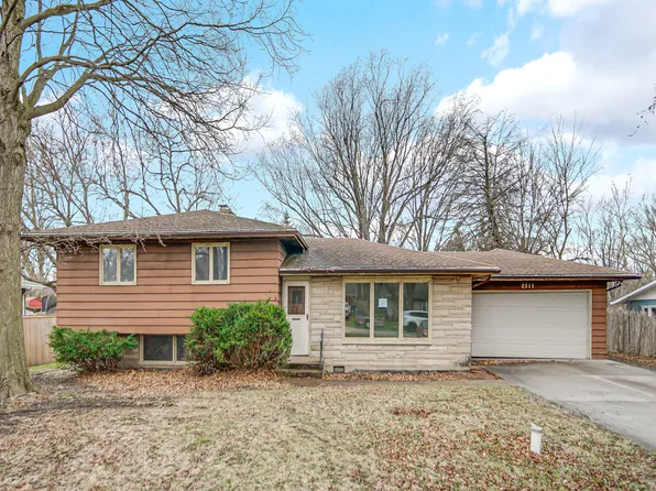 2511 Central Dr, Joliet, IL 60435