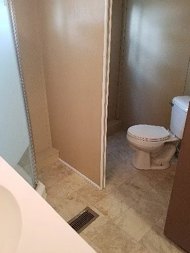 227-00 — Photo 3