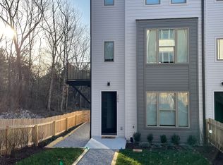 366 E Village Ln #366, Nashville, TN 37216