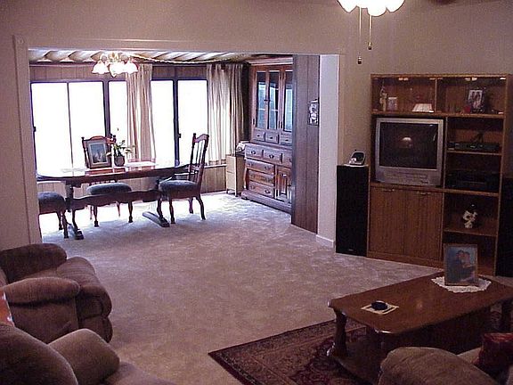 Large Living/Dining Area