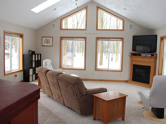 Sunny 4 Seasons Room