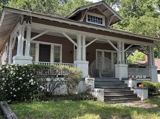 820 W Markham Ave, Durham, NC 27701