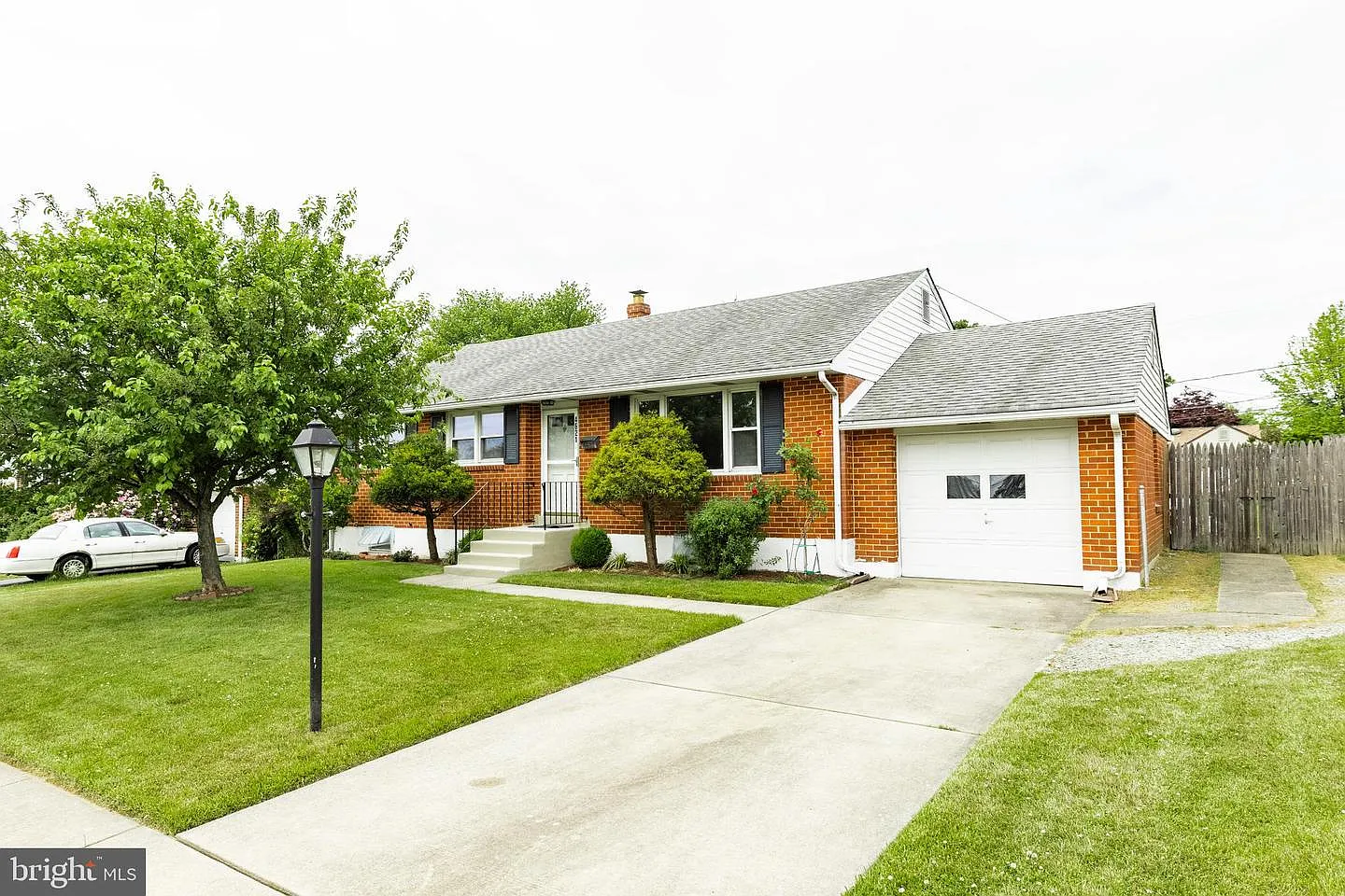 4621 Muggleton Rd photo 1