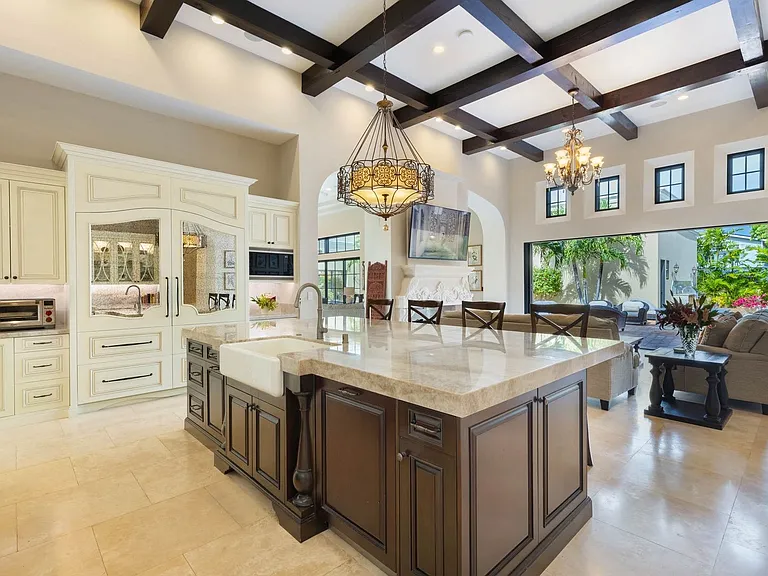 4520 Kahala Ave — Photo 21