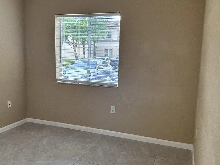1103 Golden Lakes Blvd #1011 — Photo 20
