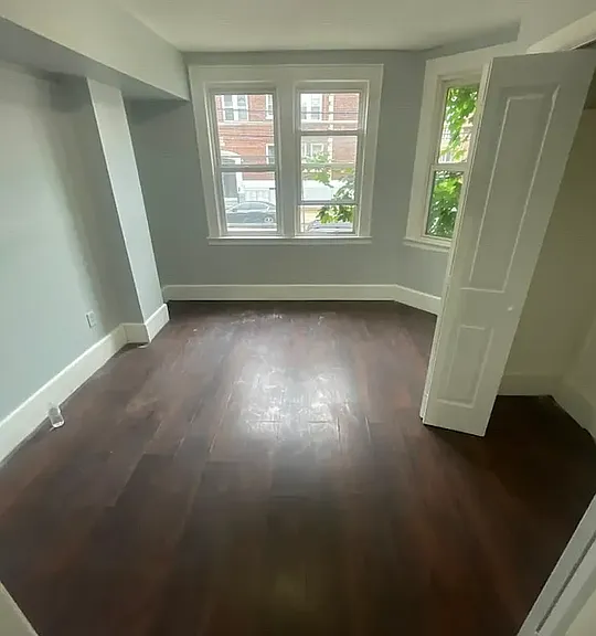 382 Sanford Ave — Photo 4
