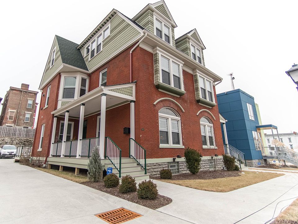 1st image of 918 Grand Ave #B