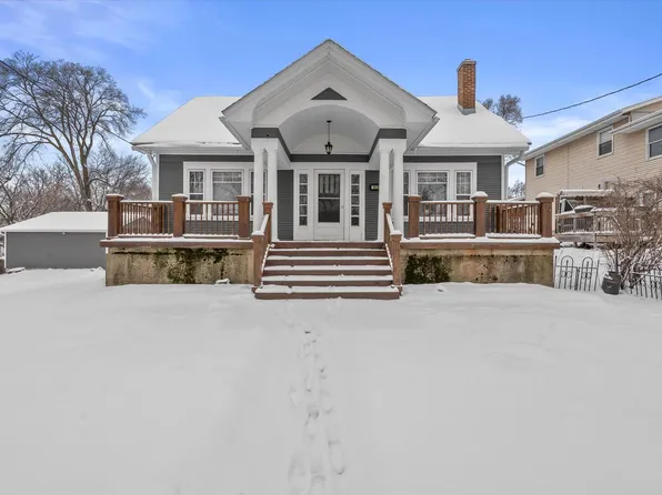 1608 N Grandview BOULEVARD, Waukesha, WI 53188