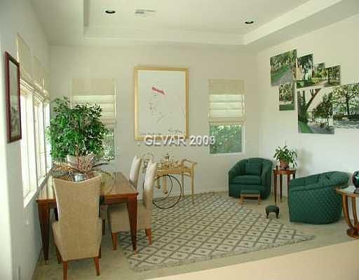 4th image of 2531 Red Springs Dr