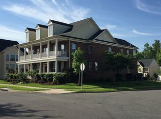 16648 Space More Cir, Woodbridge, VA 22191