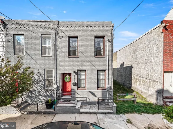 1813 Fernon St, Philadelphia, PA 19145