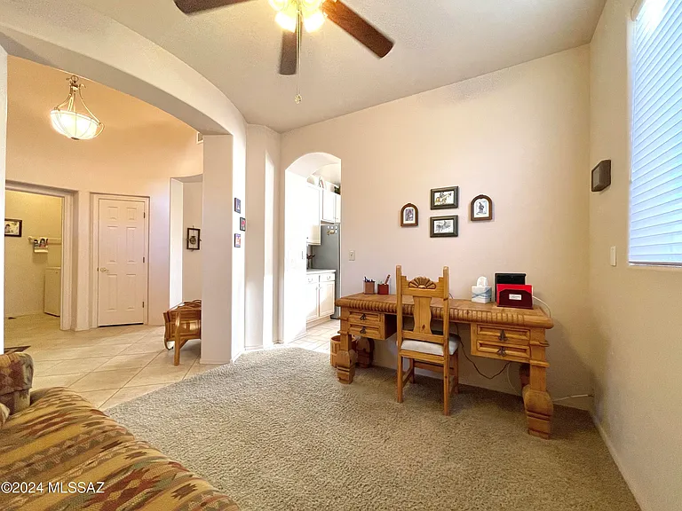 2442 W Tom Watson Dr — Photo 5