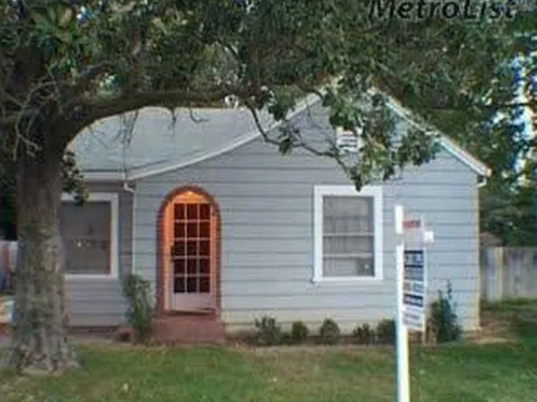 1732 W Bristol Ave, Stockton, CA 95204