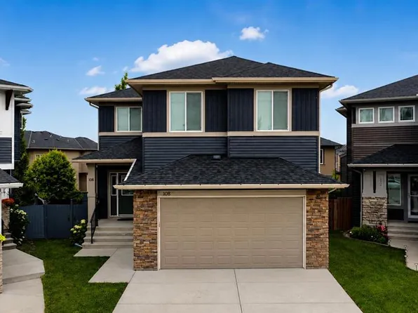 108 SW Kinniburgh Close, Chestermere, AB T1X 0R8