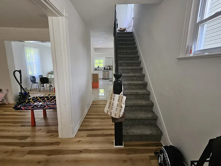 804 Dubois St — Photo 11