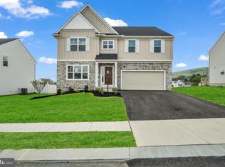 102 Margot Ct, Harrisburg, PA