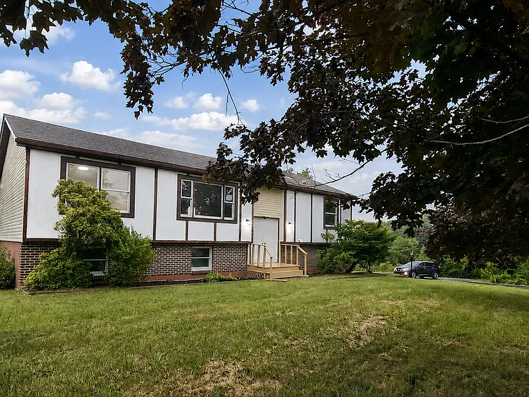 15 Sei Pike Ln — Photo 1
