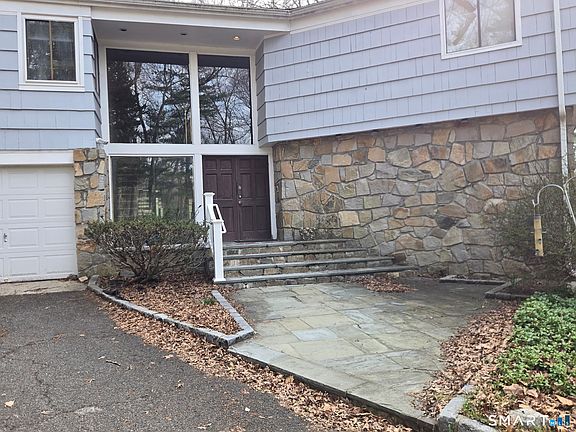 4th image of 677 West Hill Road