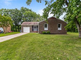2 Sheralyn Pl, Hampton, VA 23666