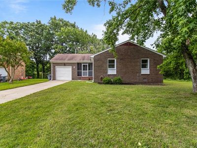2 Sheralyn Pl, Hampton, VA, 23666
